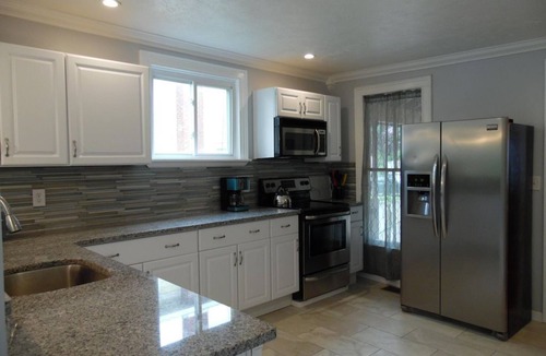 Watkins Glen House | WATKINS GLEN GUEST HOUSE, CLOSE TO EVERYTHING!