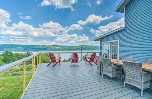 Town of Reading House | Watkins Glen Lakeview Cottage w/Waterfall!