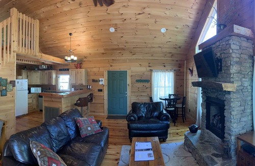 Lake Lure Cabin | Welcome to Bearfoot Cabin
