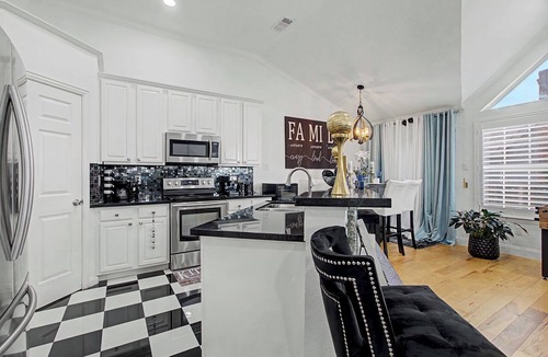 Far North Dallas Condo | Welcome to Faith By My Works Peaceful World Condo.
