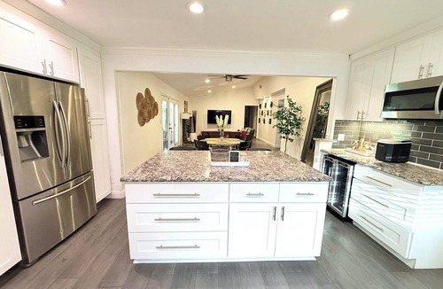 Northwest Dallas House | Welcome to The Royal Ranch: Your Ultimate Retreat in Central Dallas!