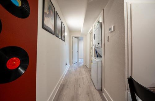 Old East Dallas Hotel | Welcome to your NeoSoul Oasis In Downtown Dallas