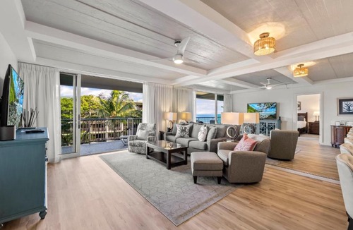 Kaanapali Apartment | Whaler Resort 508- Fully remodeled Whaler condo, stunning Kaanapali Beach Black Rock view