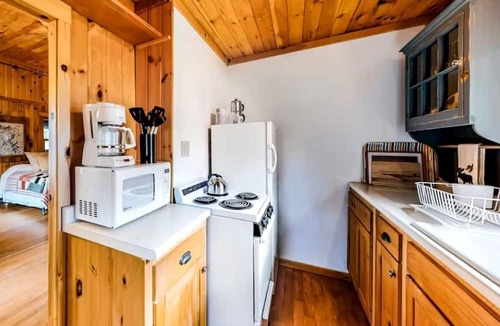 Greenville Cabin | Whimsical Rustic Cabin Retreat Near Moosehead Lake, Maine