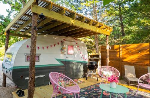 Honey Grove Other | Whispering Woods of Texas