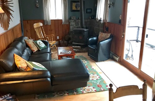Eidelweiss Village Ski Chalet | White Mountains & Lakes Chalet Screened Porch, FirePit, 1/2 mile to 3 Beaches