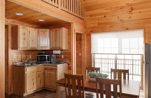 Bethlehem Cabin | White Mountains Villa Lake View Retreat