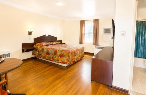 Genesee Township Hotel | White Swan Motel