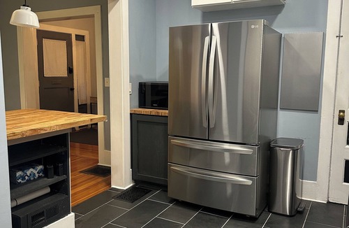 Rochester House | Whole house - Park Ave 3 bedroom, enjoy all the neighborhood has to offer!