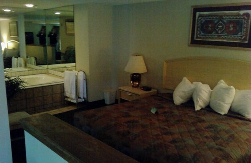 Claremore Hotel | Will Rogers Inn