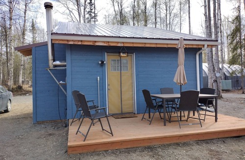 Willow Cabin | Willow Cabin @ Creekside Campground
