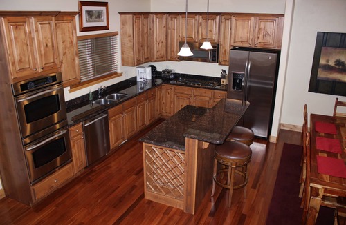 Bear Hollow Village House | Winter 2021 Monthly Rate Available.Long Term Lease Available *