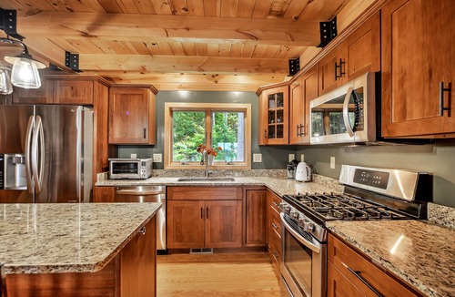 Belgrade Cottage | Winter Lakefront Cabin on Great Pond, Hot Tub