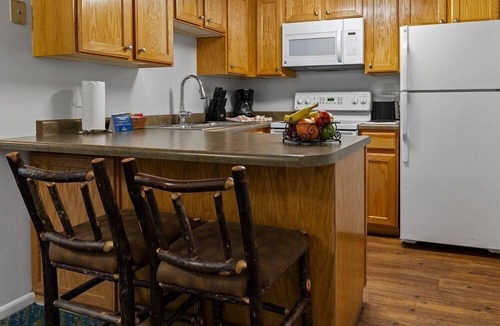Wolf Creek Resort | Wolf Creek | Cozy Ski Retreat | Pool + Ski