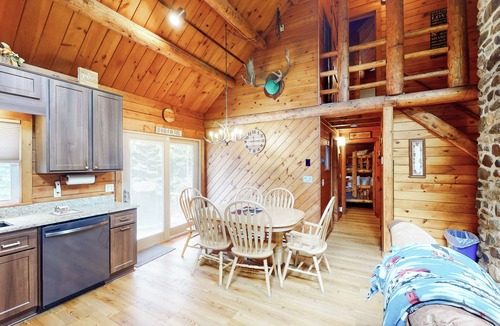 Trenton Cabin | Wooded Family Retreat! 11 Mi to Acadia Entrance