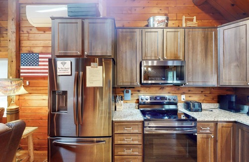 Trenton Cabin | Wooded Family Retreat! 11 Mi to Acadia Entrance