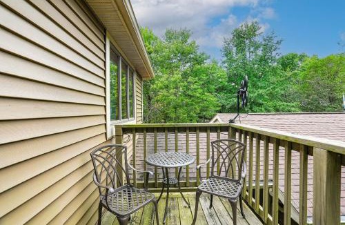 Edinboro House | Wooded Retreat on 5 Acres: 6 Mi to Edinboro Lake!