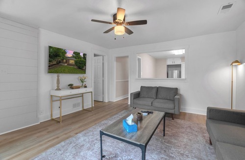 Canton House | Work or Relax l Quiet & Clean