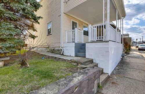 McKeesport House | Work, Relax & Explore The 'Burgh! McKeesport Home