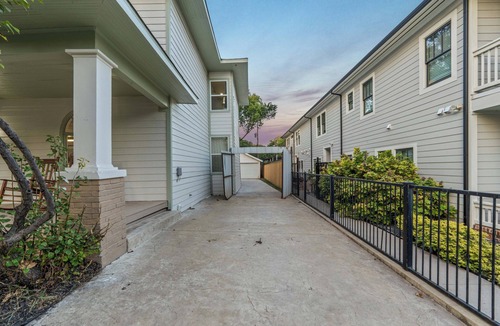 Kessler House | World Cup Bishop Arts Home 20–25min to Stadium