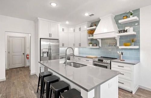 Central Arlington House | World Cup Stay in Arlington – Walk to AT&T Stadium