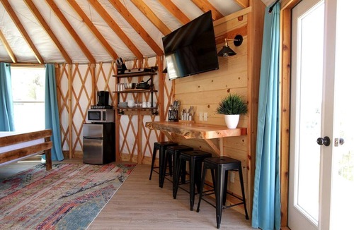 Orderville Cabin | Zion National Park Stay for Utah Glamping
