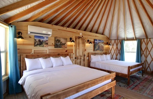 Orderville Cabin | Zion National Park Stay for Utah Glamping