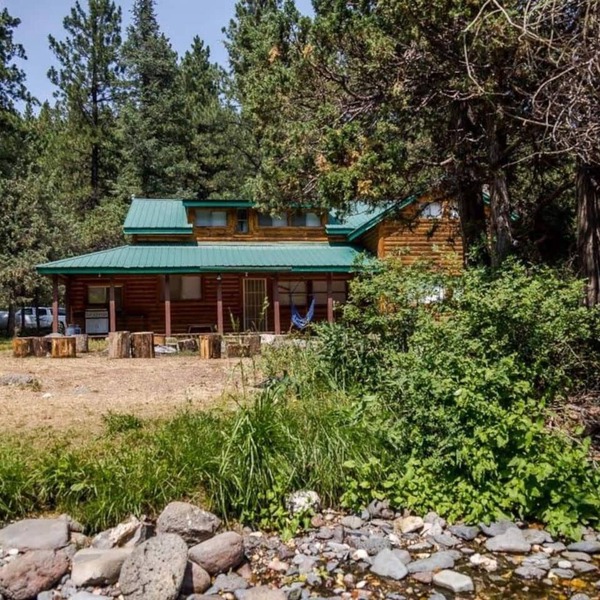 Rustic cabin where you can become one with nature!