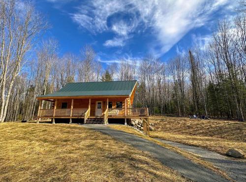 18HA Log home close to CannonFranconia Notch