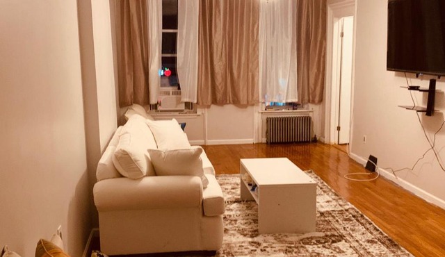 2 BR CLASSY BROOKLYN APT-10 mins from BARCLAYS CENTER!