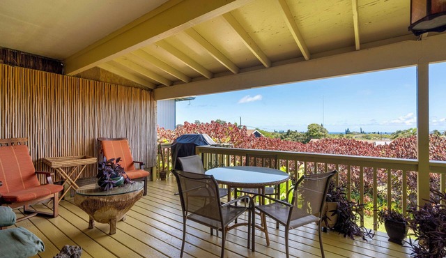 2 Mi to Hana Hwy: Haiku Home w/Ocean Views!