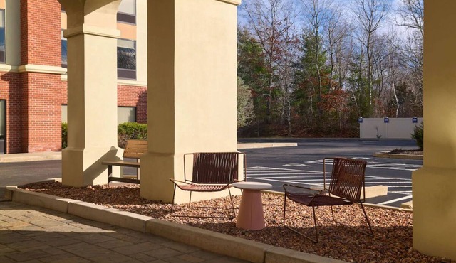 2 Units | Enjoy Providence Getaway – Indoor Pool + Free Hot Breakfast