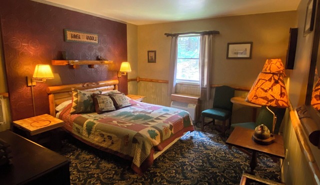 20-Cabin Room