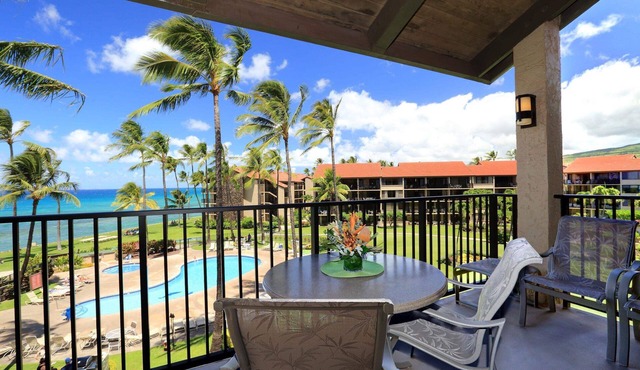 3-bedroom Papakea resort in enchanting Lahaina adjacent to Kaanapali with AC