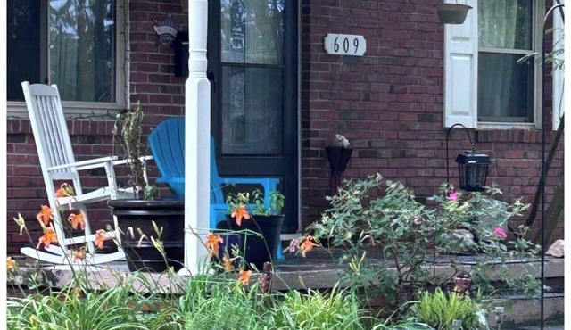 3-BR House in Norfolk perfect for relaxing- close to beaches, shopping & bases!