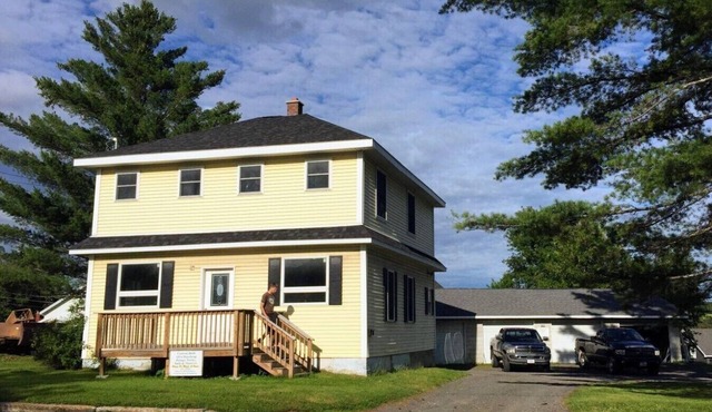 4-Bedroom home in downtown Caribou