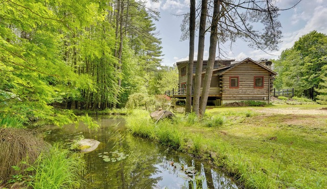 A-Frame Log Home w/Game Room Near Lake George!