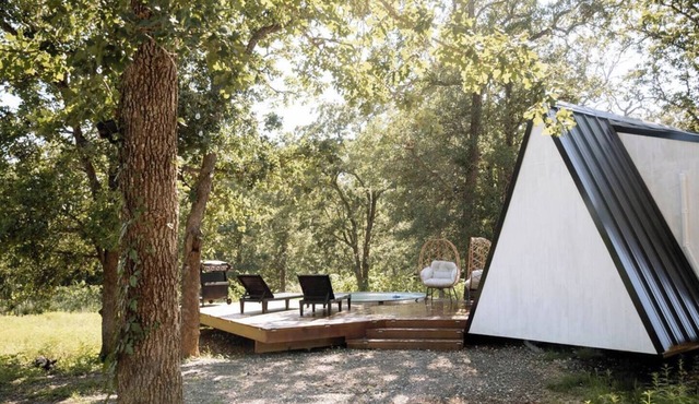 A-frame w/Private Deck+Cowboy Pool by COTA