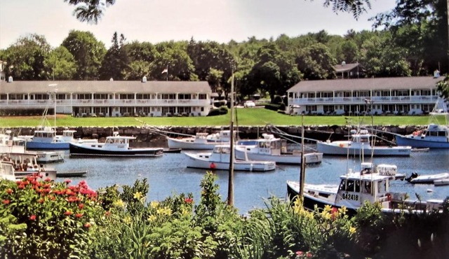Auberge on the Cove
