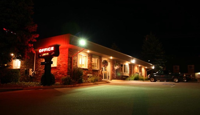 Bangor Inn & Suites
