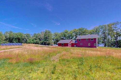 Bayfront home with gorgeous water views, dock, outdoor patio, fireplace