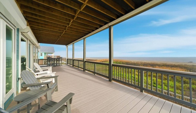 Beachfront Bliss with Views from Every Room