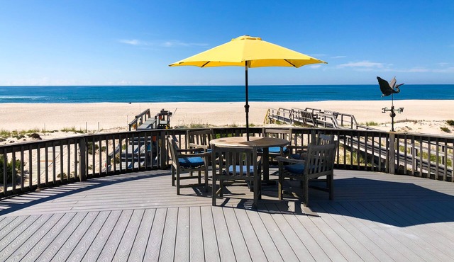 Beachfront ocean-view escape with rooftop & private beach access - dog-friendly