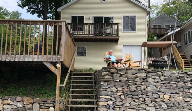Beautiful lakefront cabin located less than 1 hour from Lake George & Saratoga