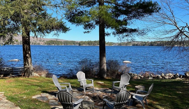 Beautiful Phillips Lake Home.