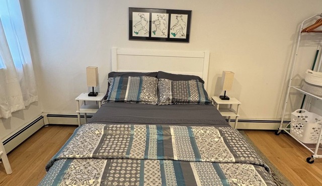 Beautiful Private Studio Apartment!