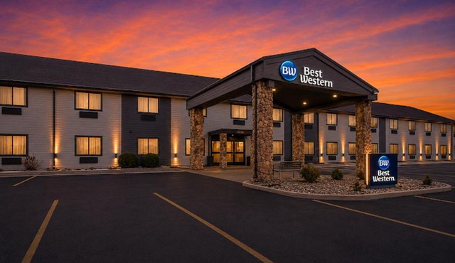 Best Western Fremont Angola I-80 90 Toll Road