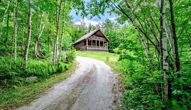 Bigfoot Bungalow - Authentic cozy Bungalow
