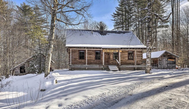 Black Bear Lodge: A Rural White Mtns Retreat