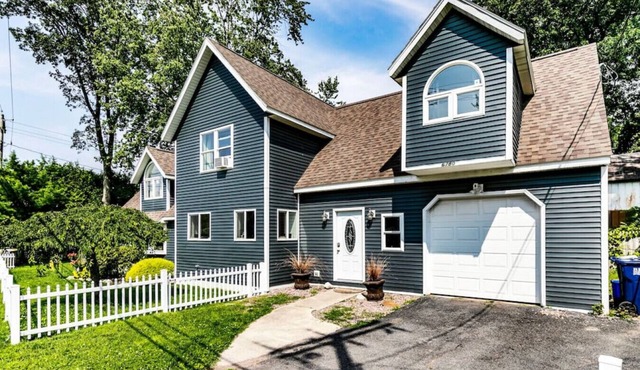 Blue Heron | Family Home by Sylvan Beach|Sleeps 12